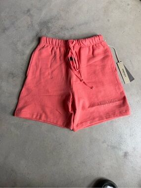 Fear of God Essentials Coral Shorts SS22 Size Small Brand New